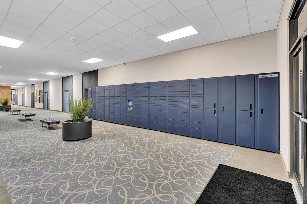 2+1 Condo — 3015 N Ocean Boulevard #16K