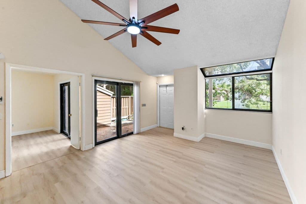 2+1 Mülk — 7184 Sportsmans Drive