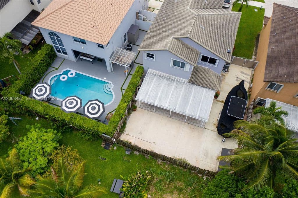 3-bedroom Single-Family Home — 14835 SW 138th Ter