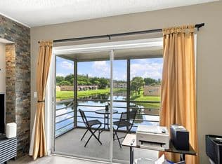 2+1 Condo — 198 Lake Frances Drive, West Palm Beach, 33411