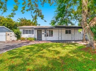 3-bedroom Single-Family Home — 1131 N 75th Ave, Hollywood, 33024