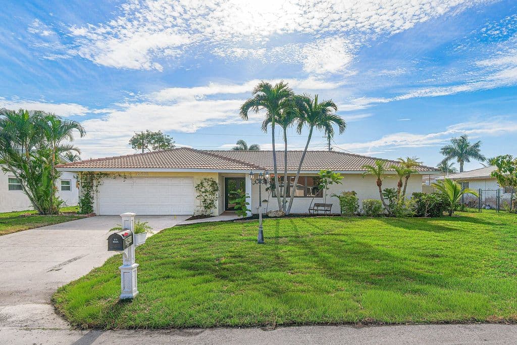 3-bedroom Single-Family Home — 2538 SW 13th Court