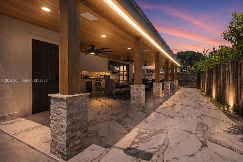 5-bedroom Single-Family Home — 13650 SW 272nd Ter