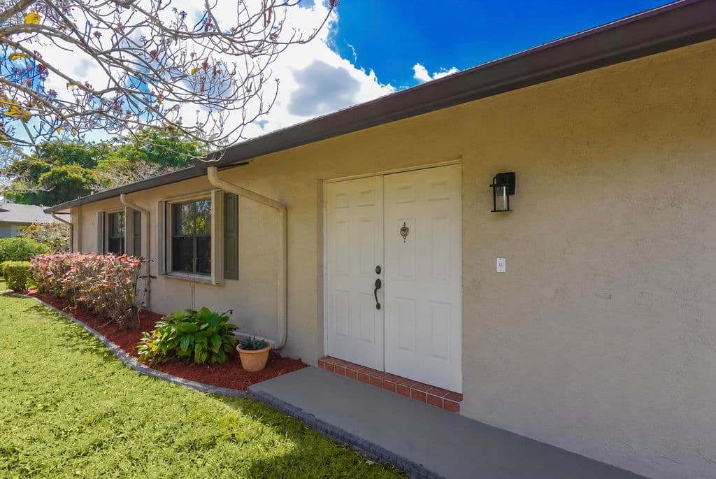 2+1 Condo — 1538 Palmland Drive
