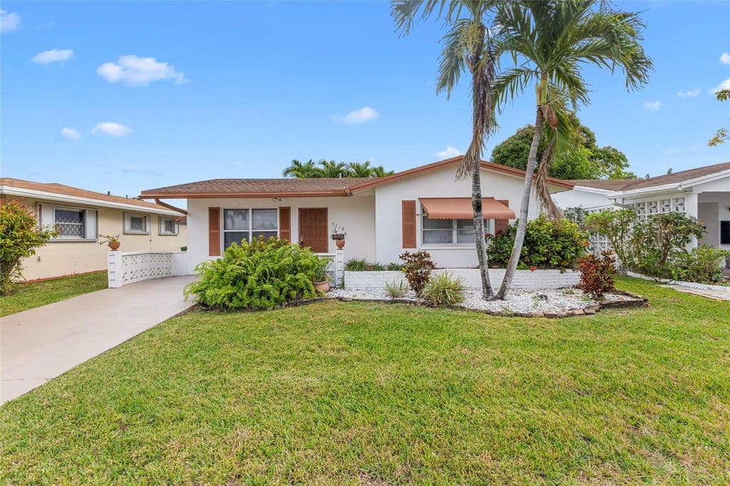 2-bedroom Single-Family Home — 5710 NW 68th Terrace
