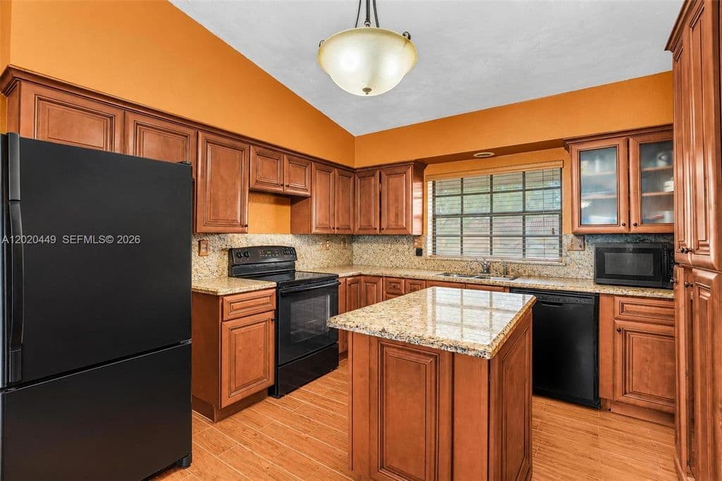 4+1 Müstakil ev — 11061 SW 163rd St