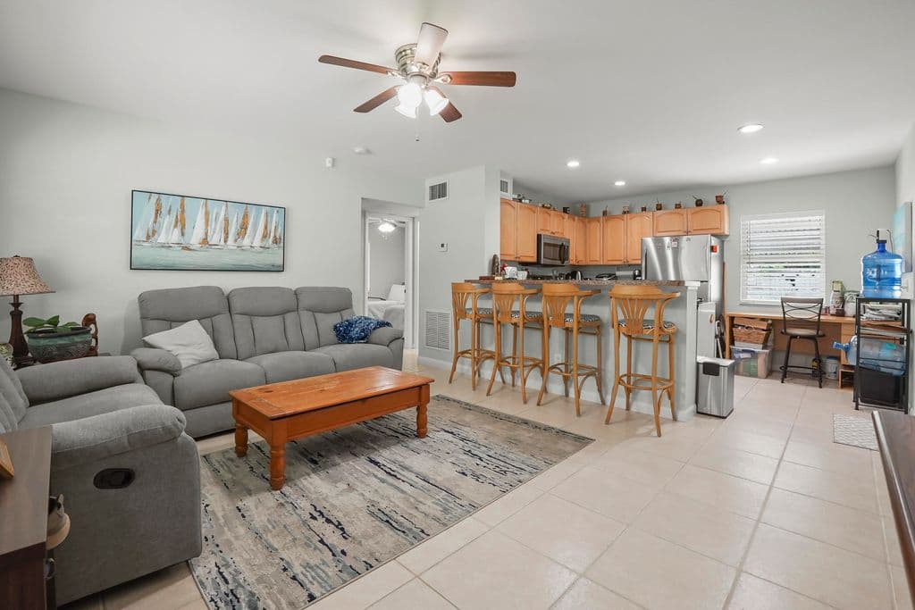 2-bedroom Single-Family Home — 3231 Vassallo Avenue