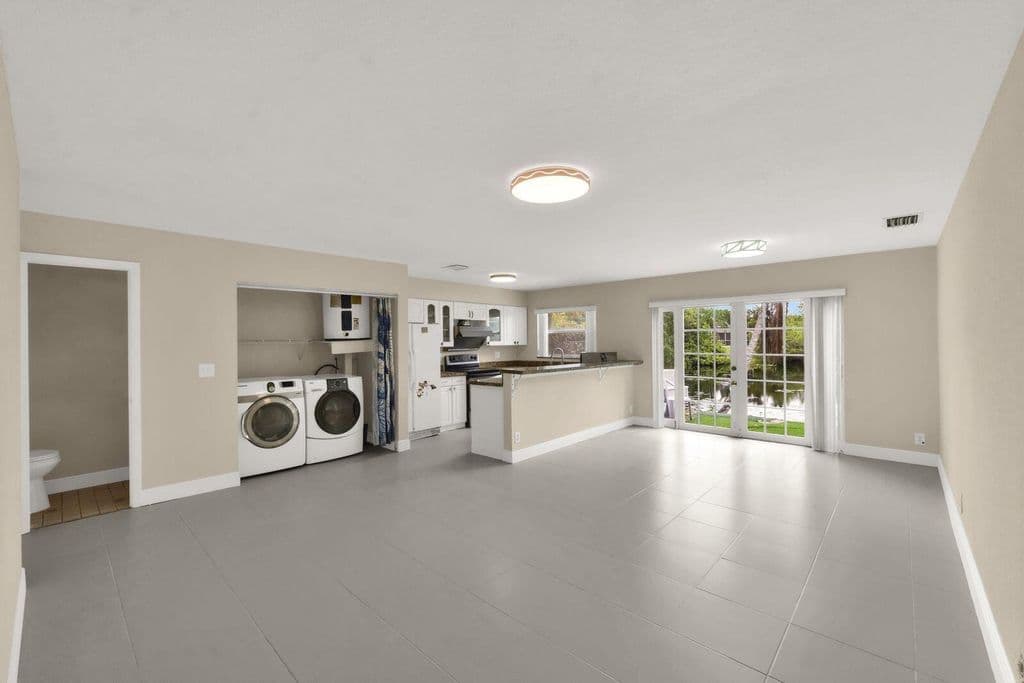 3+1 Mülk — 4295 Coral Springs Drive #3c