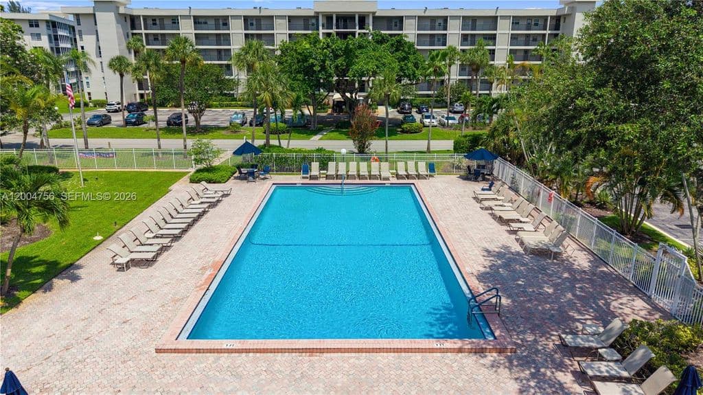 2+1 Condo — 2691 S Course Dr APT 202