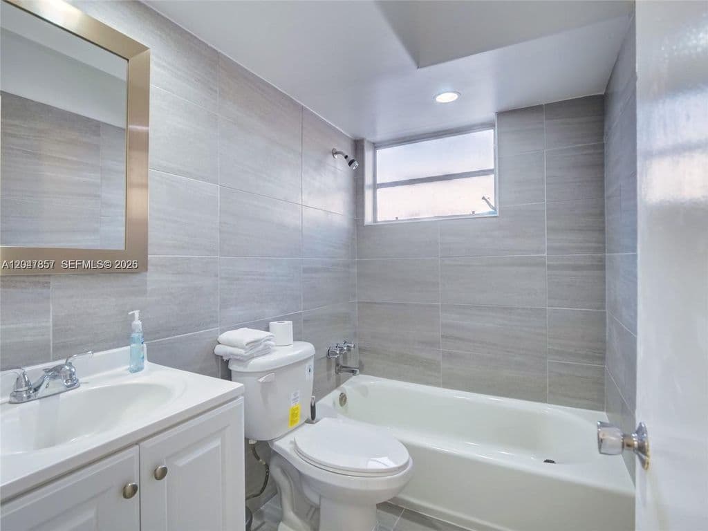 3-bedroom Single-Family Home — 1141 NW 75th St