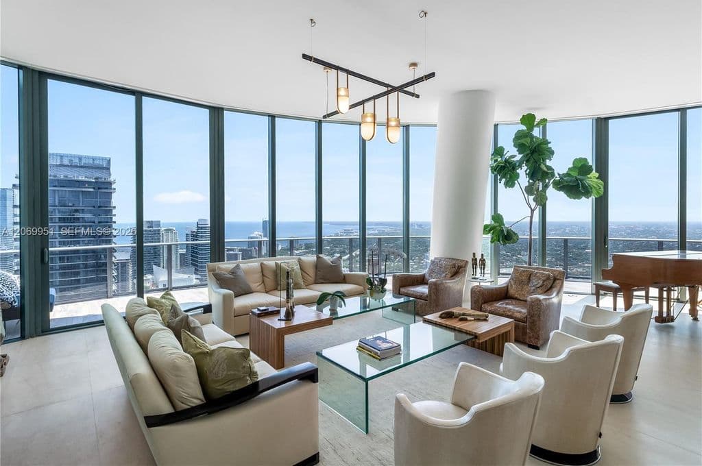 4-bedroom Condo — 801 S Miami Ave #Penthouse 5801