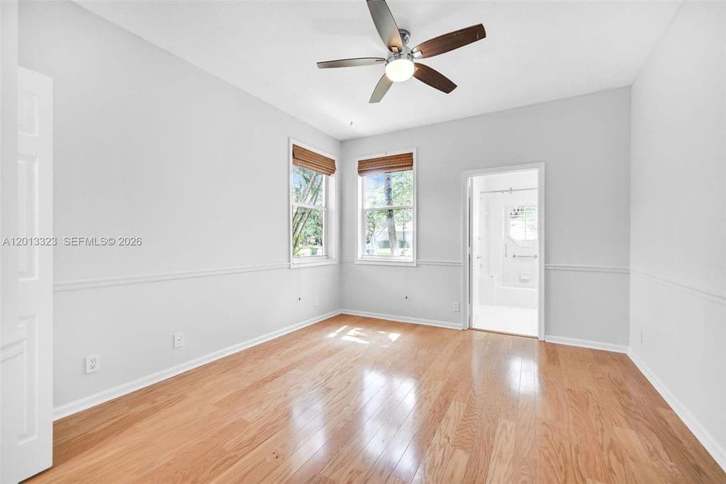 3-bedroom Single-Family Home — 2553 Bay Pointe Dr