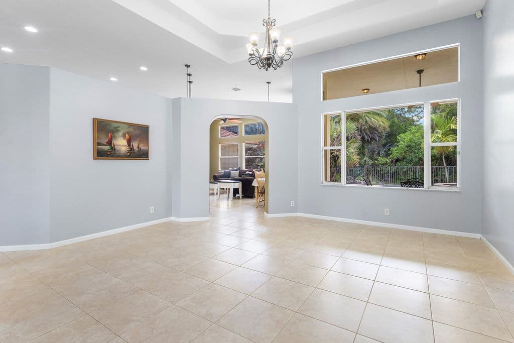4-bedroom Single-Family Home — 4956 200th Trail N