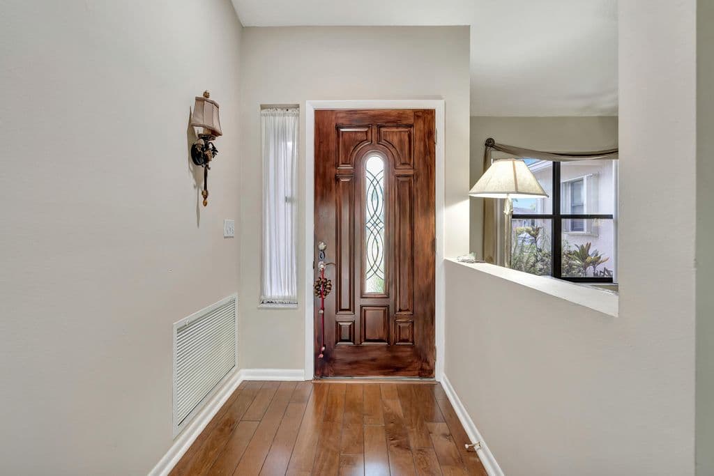 3+1 Müstakil ev — 108 Lexington Drive