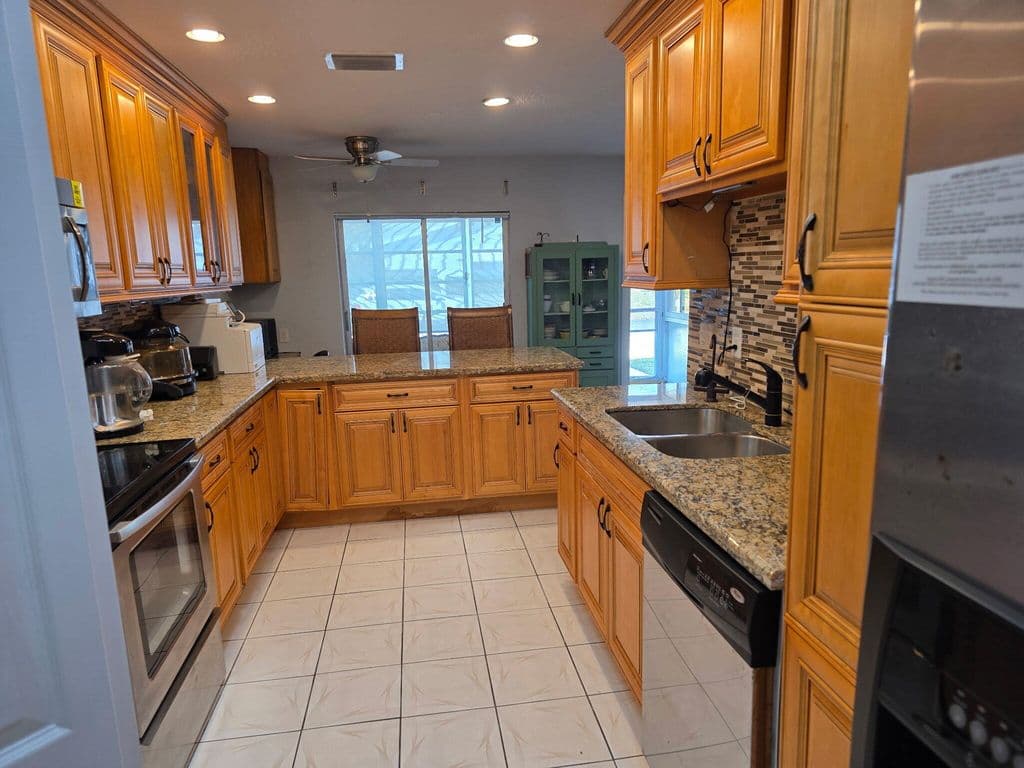2-bedroom Single-Family Home — 3368 Rossi Court