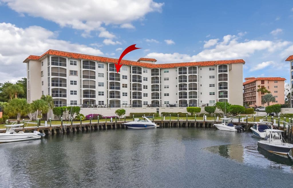 2+1 Condo — 2871 N Ocean Boulevard #F429