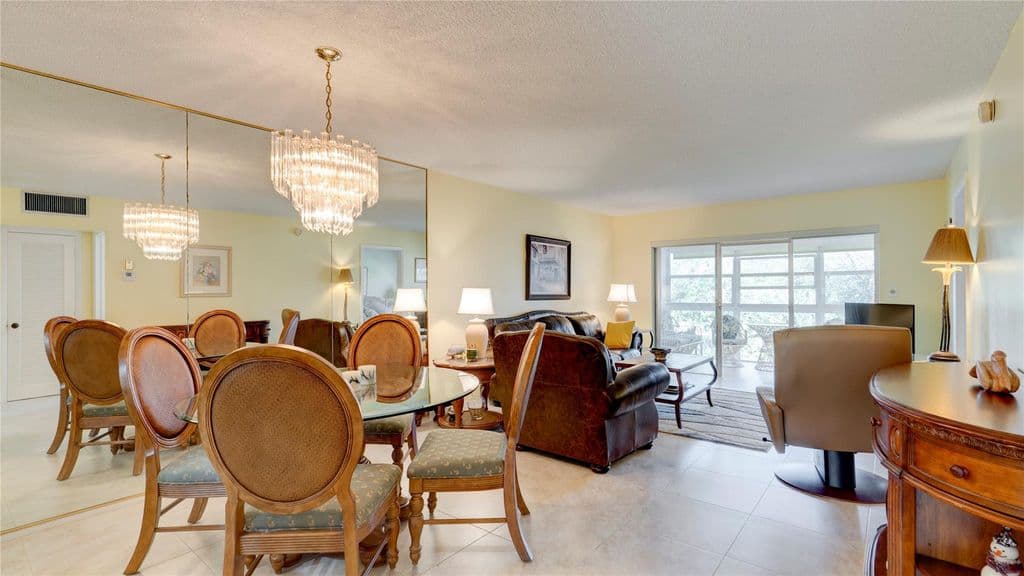 2-bedroom Condo — 1501 S Ocean Boulevard #325