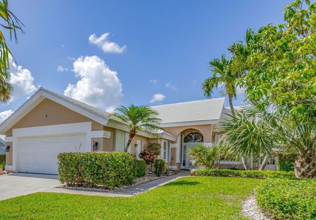 3+1 Müstakil ev — 2354 Saratoga Bay Drive