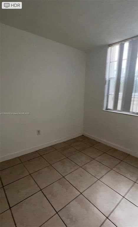 2-bedroom Condo — 498 NW 165th Street Rd APT D101
