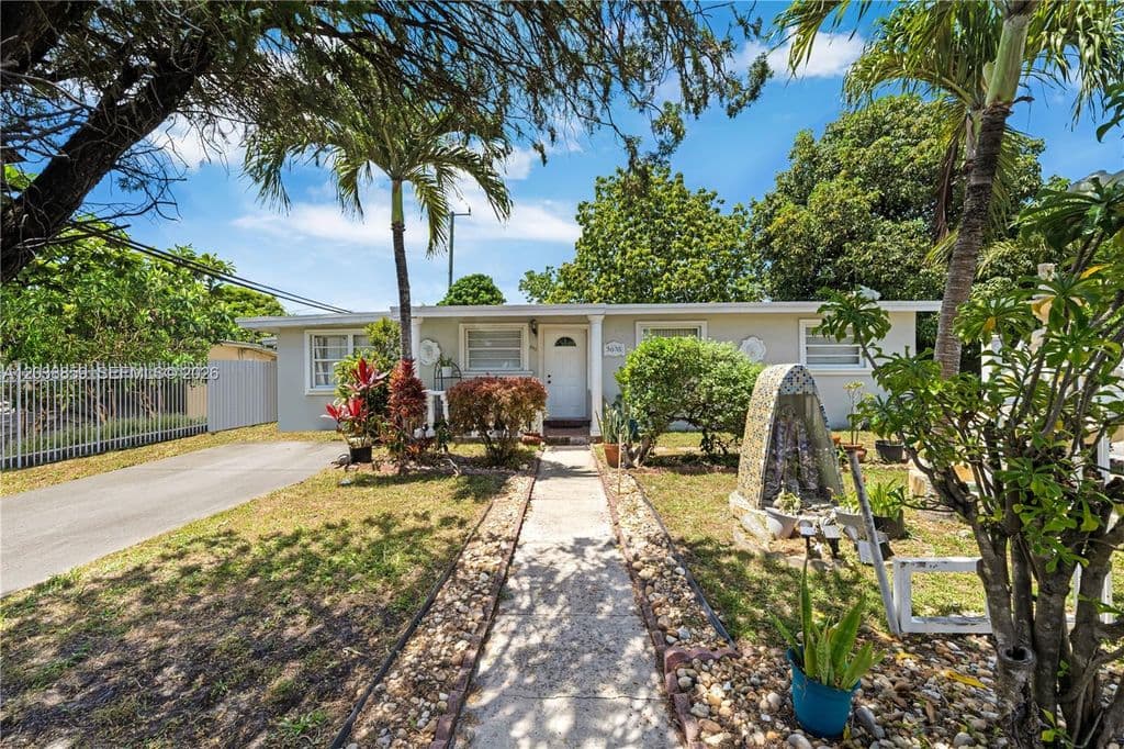 3+1 Müstakil ev — 3035 NW 83rd St
