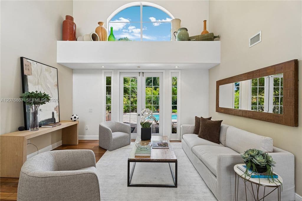6-bedroom Single-Family Home — 8445 SW 163rd Ter