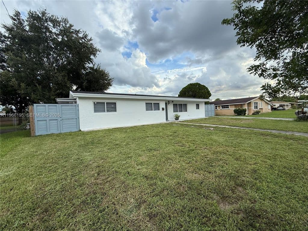 4-bedroom Single-Family Home — 1950 NW 190th Ter