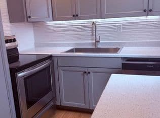 2-bedroom Condo — 331 N Sheffield N #331, West Palm Beach, 33417