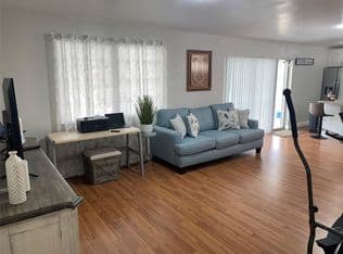 3-bedroom Single-Family Home — 5813 NW 18TH Court, Margate, 33063