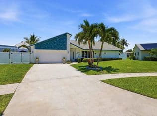 3-bedroom Single-Family Home — 1401 SW 28th Terrace, Deerfield Beach, 33442