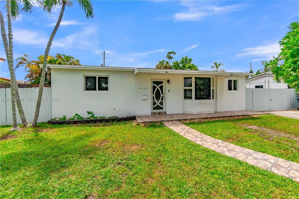 2-bedroom Single-Family Home — 9450 SW 25th Dr