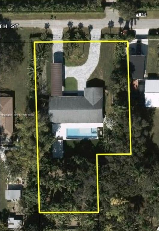 4+1 Müstakil ev — 18840 SW 218th St