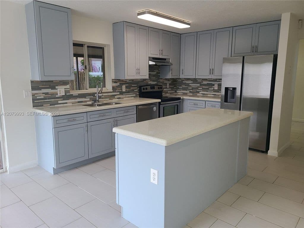 4-bedroom Single-Family Home — 8820 SW 13th St