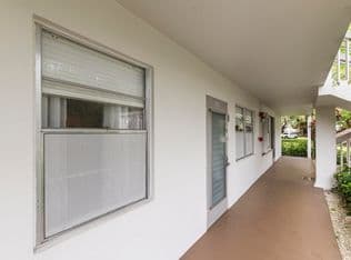 2-bedroom Condo — 266 Ventnor S, Deerfield Beach, 33442