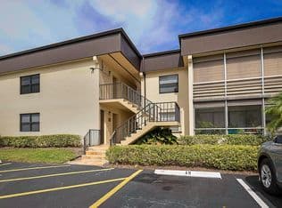 2-bedroom Condo — 76 CAPRI B, Delray Beach, 33484