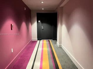 2-bedroom Condo — 55 SE 6th St APT 3305, Miami, 33131
