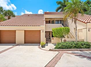 2-bedroom Condo — 111 Waterview Drive #1110, Palm Beach Gardens, 33418