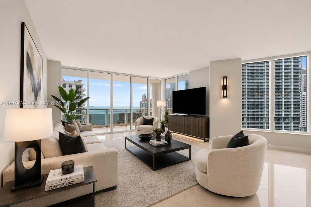 3+1 Condo — 901 Brickell Key Blvd APT 2804