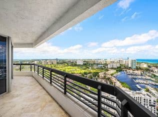 2+1 Condo — 3500 Mystic Pointe Drive, Aventura, 33180