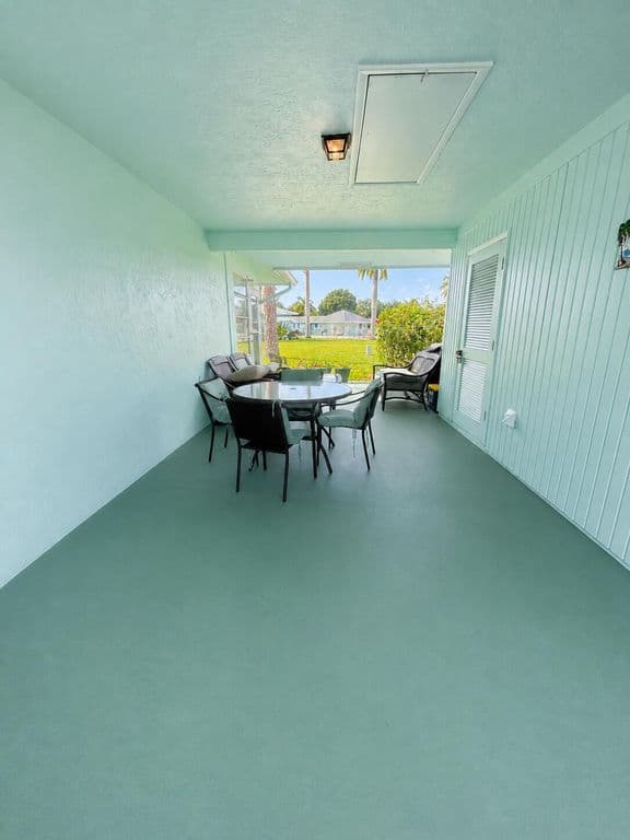 2-bedroom Condo — 604 HUMMINGBIRD Lane