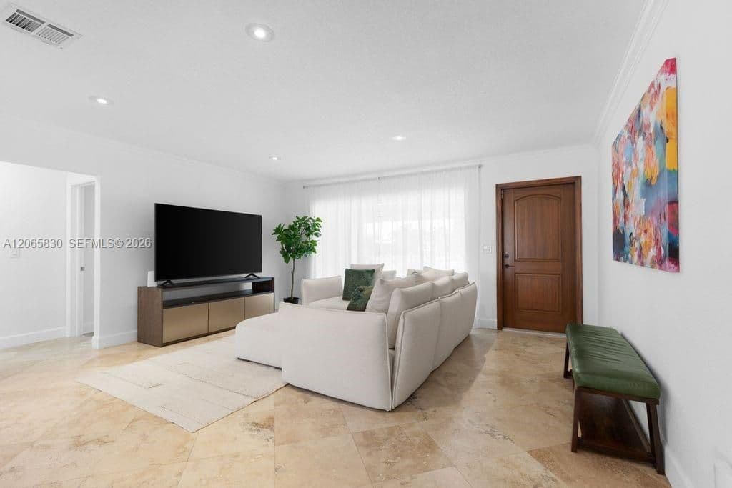 3-bedroom Single-Family Home — 261 SE 4th St