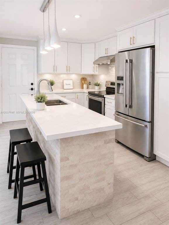 2-bedroom Single-Family Home — 6424 Meade St