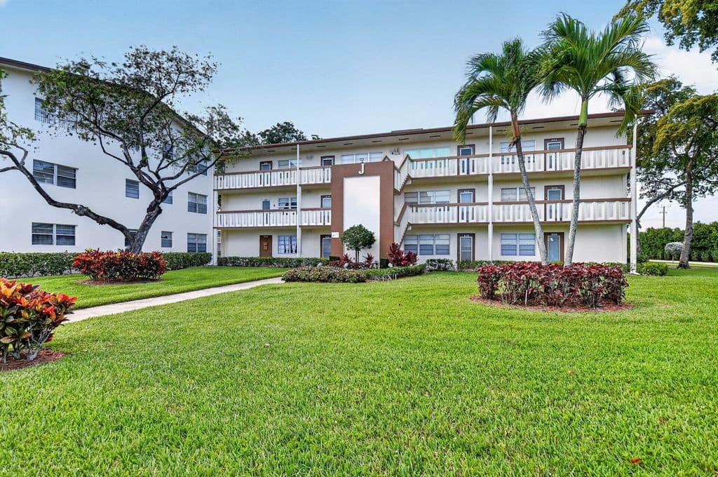 1-bedroom Condo — 415 Mansfield #J