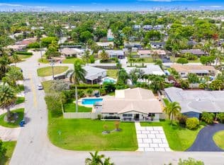 3-bedroom Single-Family Home — 1420 NE 42nd Court, Oakland Park, 33334