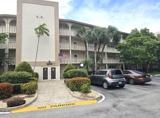 2-bedroom Condo — 3205 Portofino Pt #K1, Coconut Creek, 33066