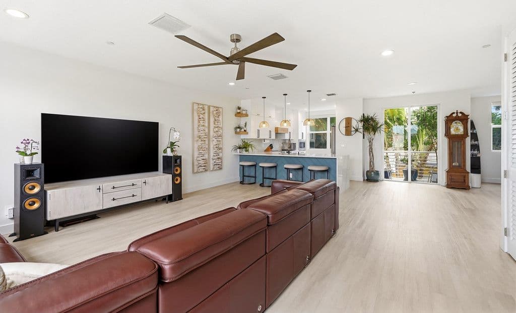 3-bedroom Property — 1210 NE 11th Avenue