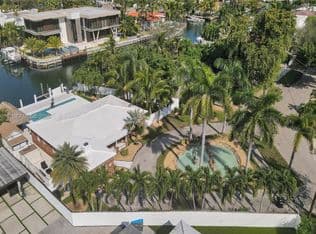3-bedroom Single-Family Home — 1995 N Hibiscus Dr, North Miami, 33181