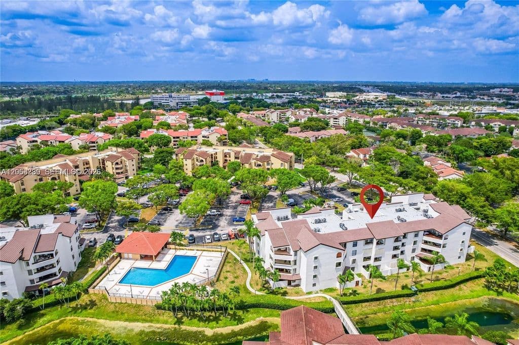 3-bedroom Condo — 9140 SW 123rd Ct APT 203Q
