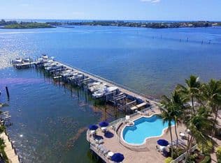 3-bedroom Townhouse — 115 Harbors Way, Boynton Beach, 33435