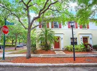 2+1 Townhouse — 2615 SW 100th Ave #2615, Hollywood, 33025