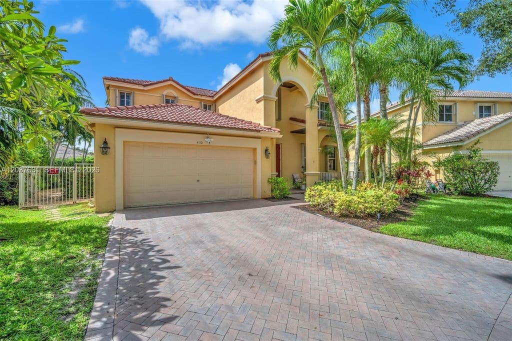 4+1 Müstakil ev — 4110 Laurel Ridge Cir